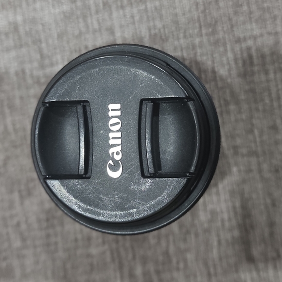 Cannon 15- 45 Image stabilizer - Picture 2 of 4